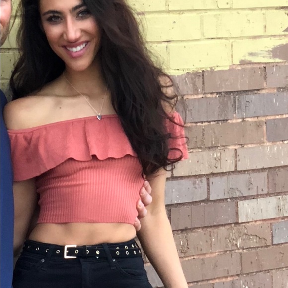 Forever21 Stretchy OTS sexy sweater crop - Picture 5 of 8